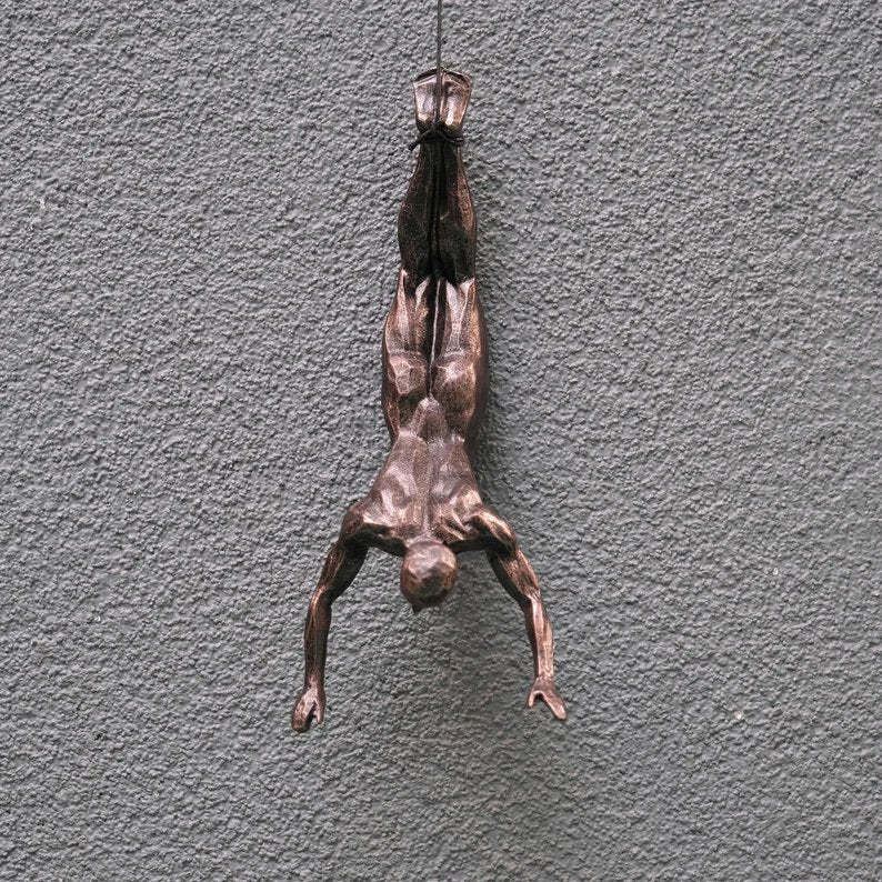 Climbing Man Wall Art Sculpture Vintage Resin Creative Hanging-xinru