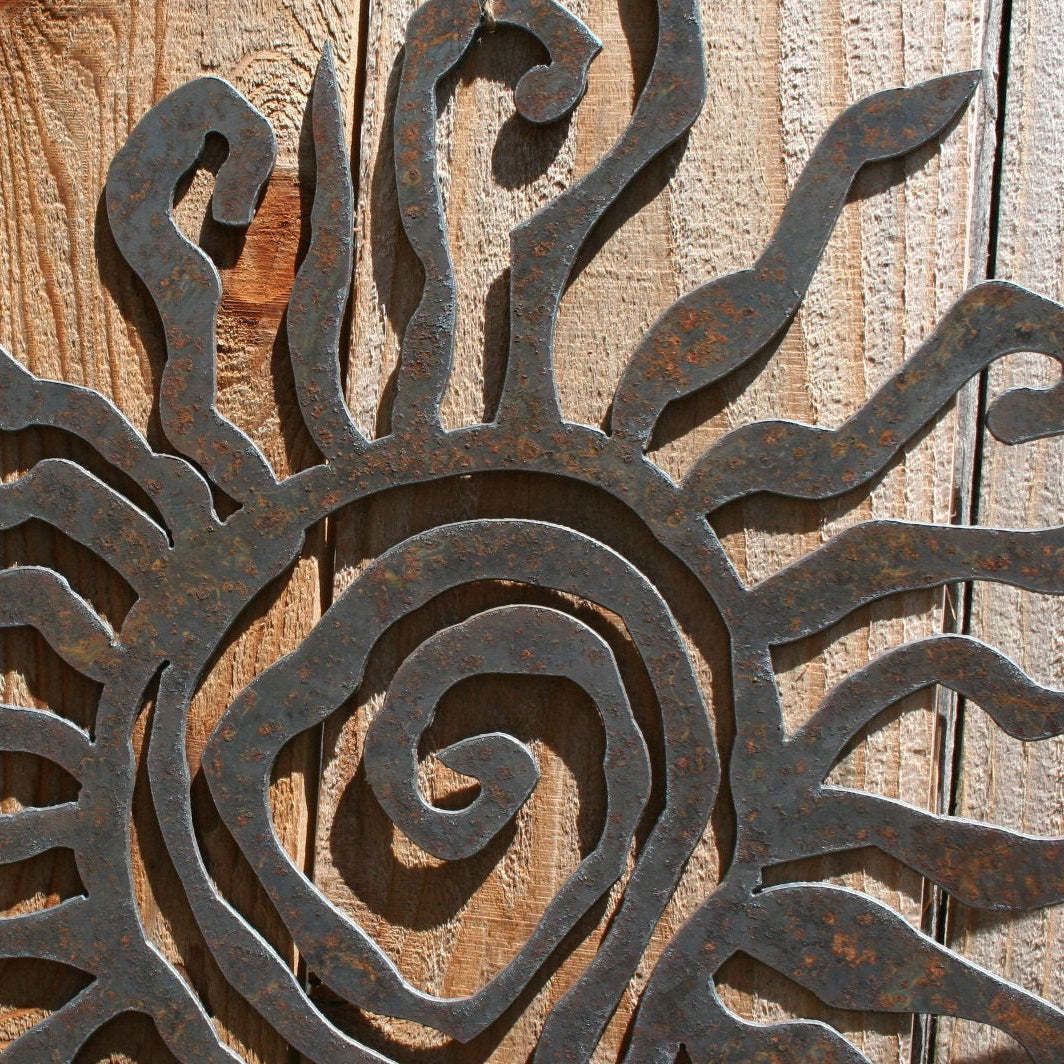 Wrought Iron Metal Sun Decorative Metal Wall Art-xinru