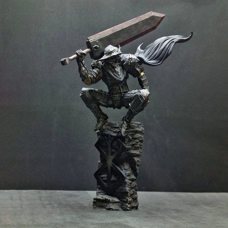 Berserk Guts Anime Figure Night Light Moon Knight Resin Action Model For Boys-xinru