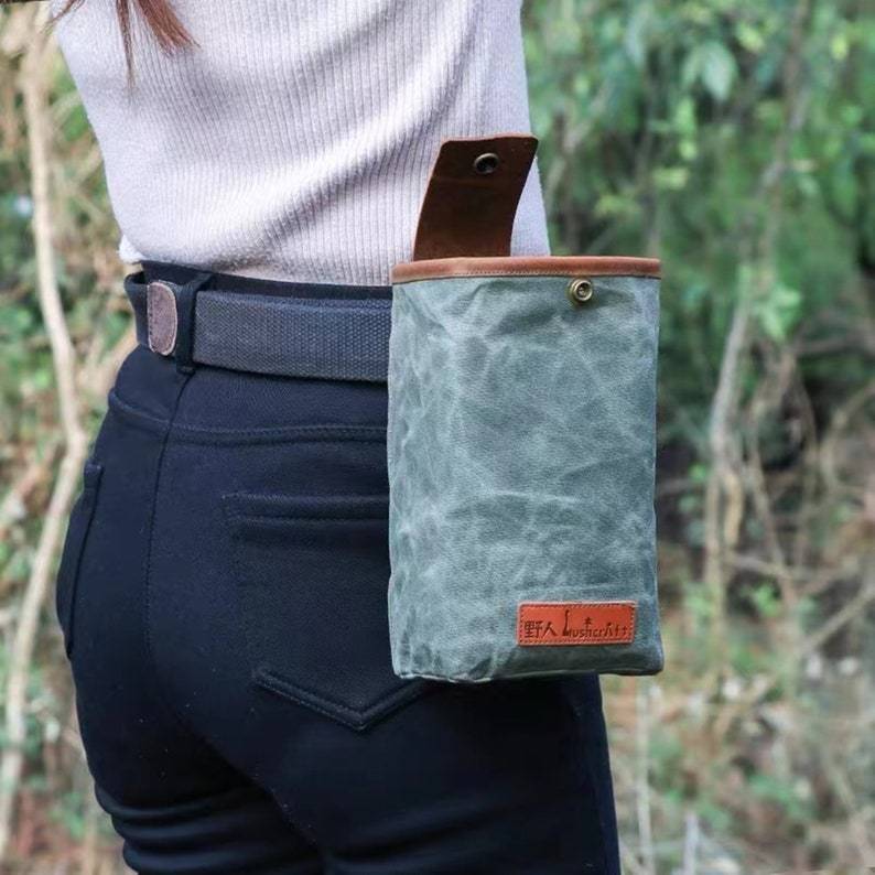 Cowhide Leather Waterproof Waxed Canvas Foraging Bag-xinru shop