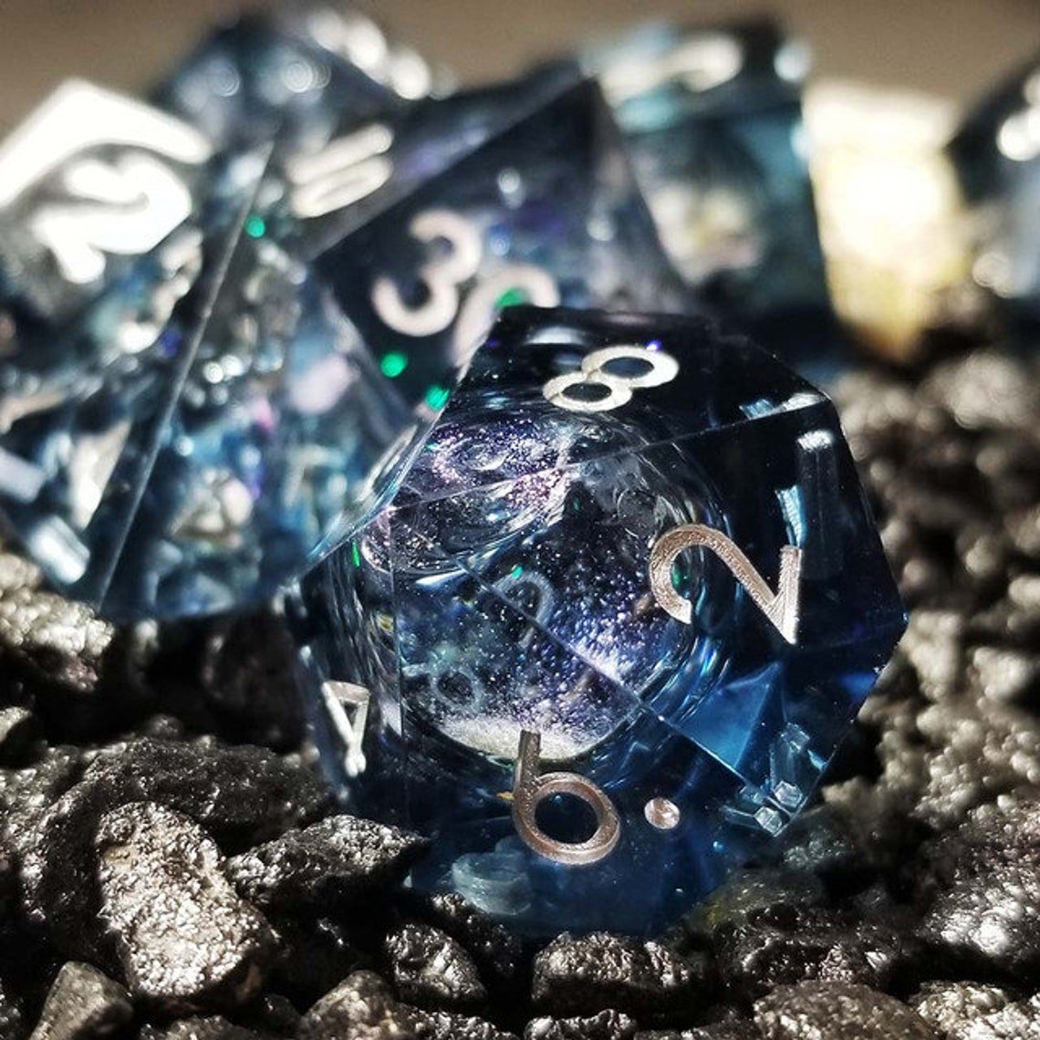 Winter Souls Liquid Core Sharp Edge Resin Polyhedral Dice Set-xinru