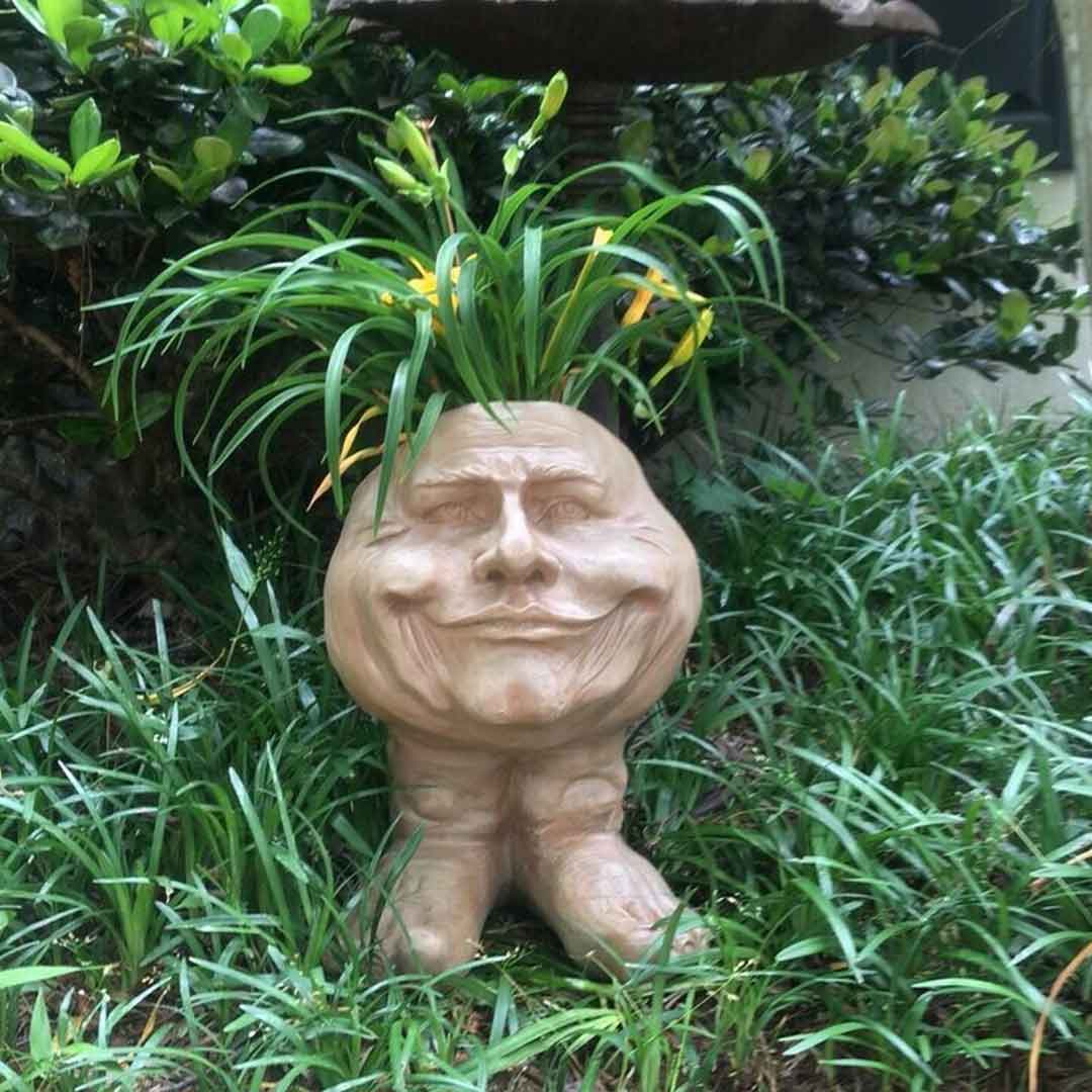 Antique White Sister Suzy Q the Muggly Face Statue Planter-xinru
