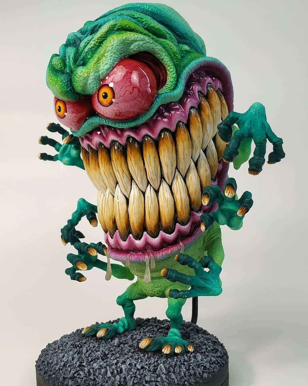 Scary Monster Statue Angry Big Mouth-xinru