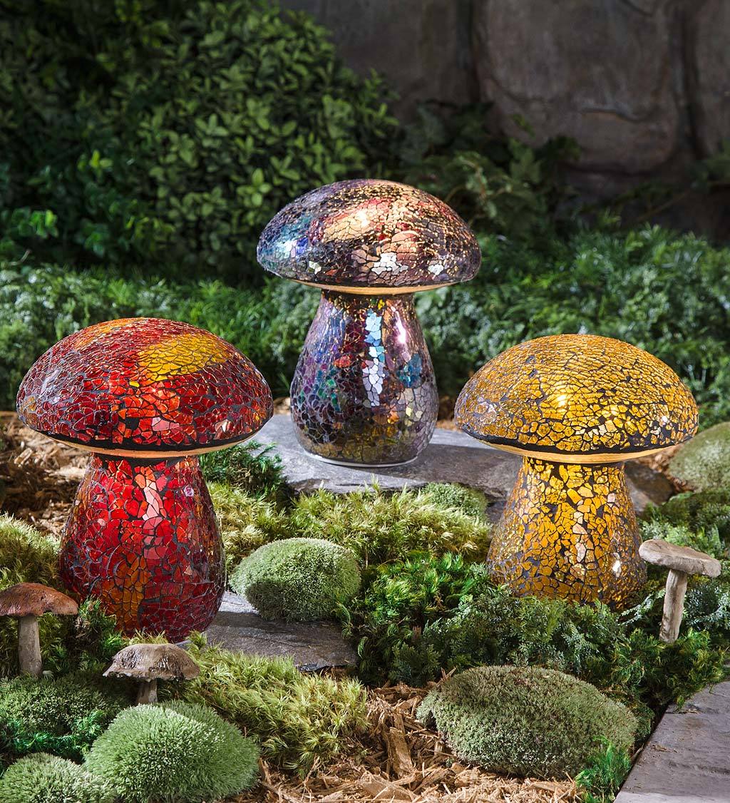 Glass Mosaic Mushroom Lawn Ornament-xinru