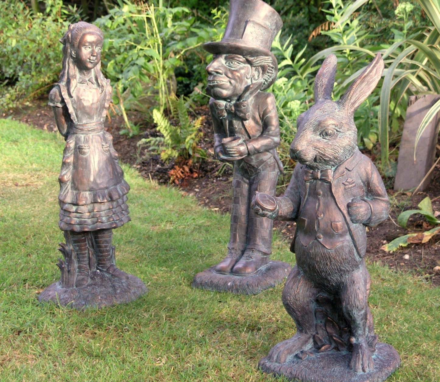 Dwarf Doll Alice In Wonderland Set Resin Garden Ornaments-xinru