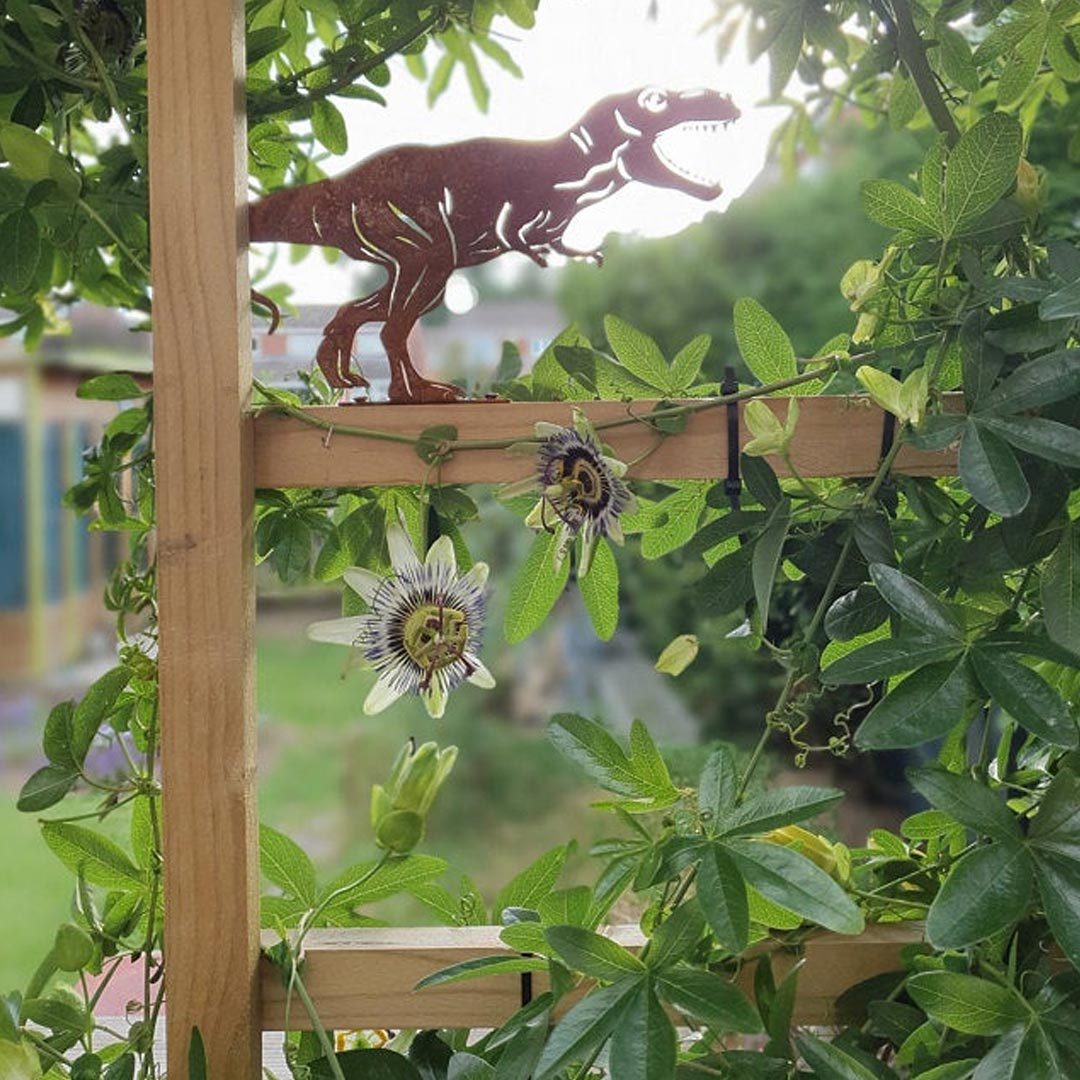 Garden Decoration Dinosaur Ornaments Indoor and Outdoor Metal T-Rex Ornament-xinru