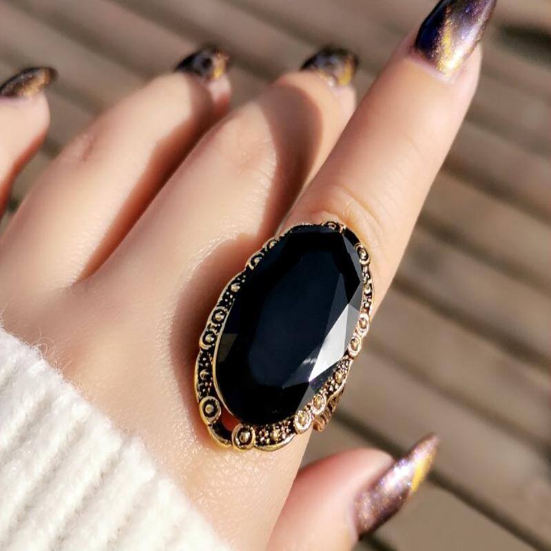 Luxurious Vintage Style Black Oval Eye-catching Shape Rings-xinru