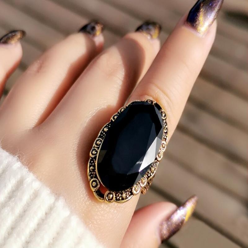 Luxurious Vintage Style Black Oval Eye-catching Shape Rings-xinru