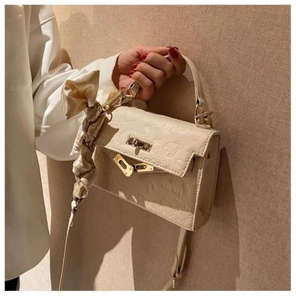 人気のショルダーバッグメッセンジャーバッグ-xinru shop