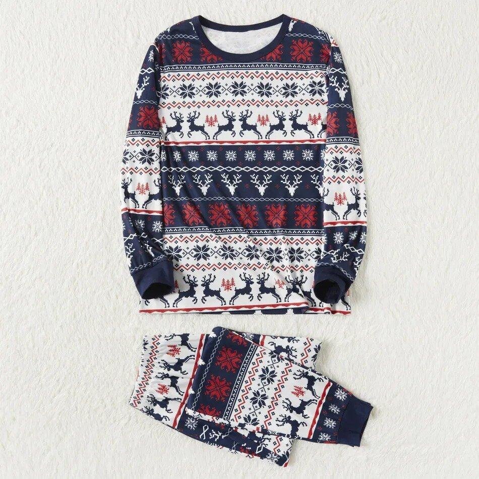 Christmas All Over Reindeer and Snowflake Print Family Matching Long-sleeve Plus Size Pajamas Sets-xinru shop