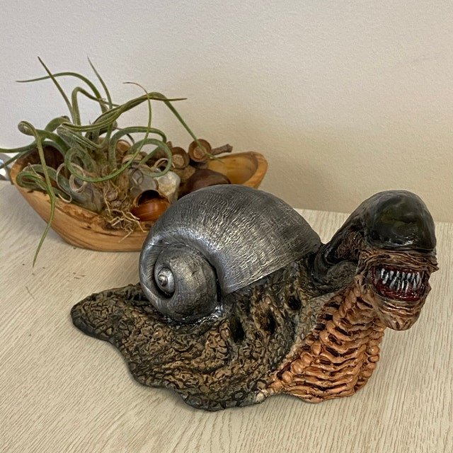Alien Snail Statue Figure Statues Model Doll Collection Birthday Gifts-xinru