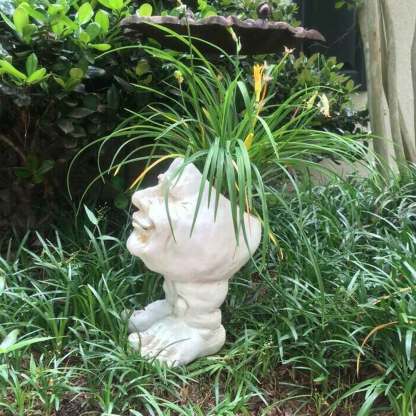 Antique White Sister Suzy Q the Muggly Face Statue Planter-xinru