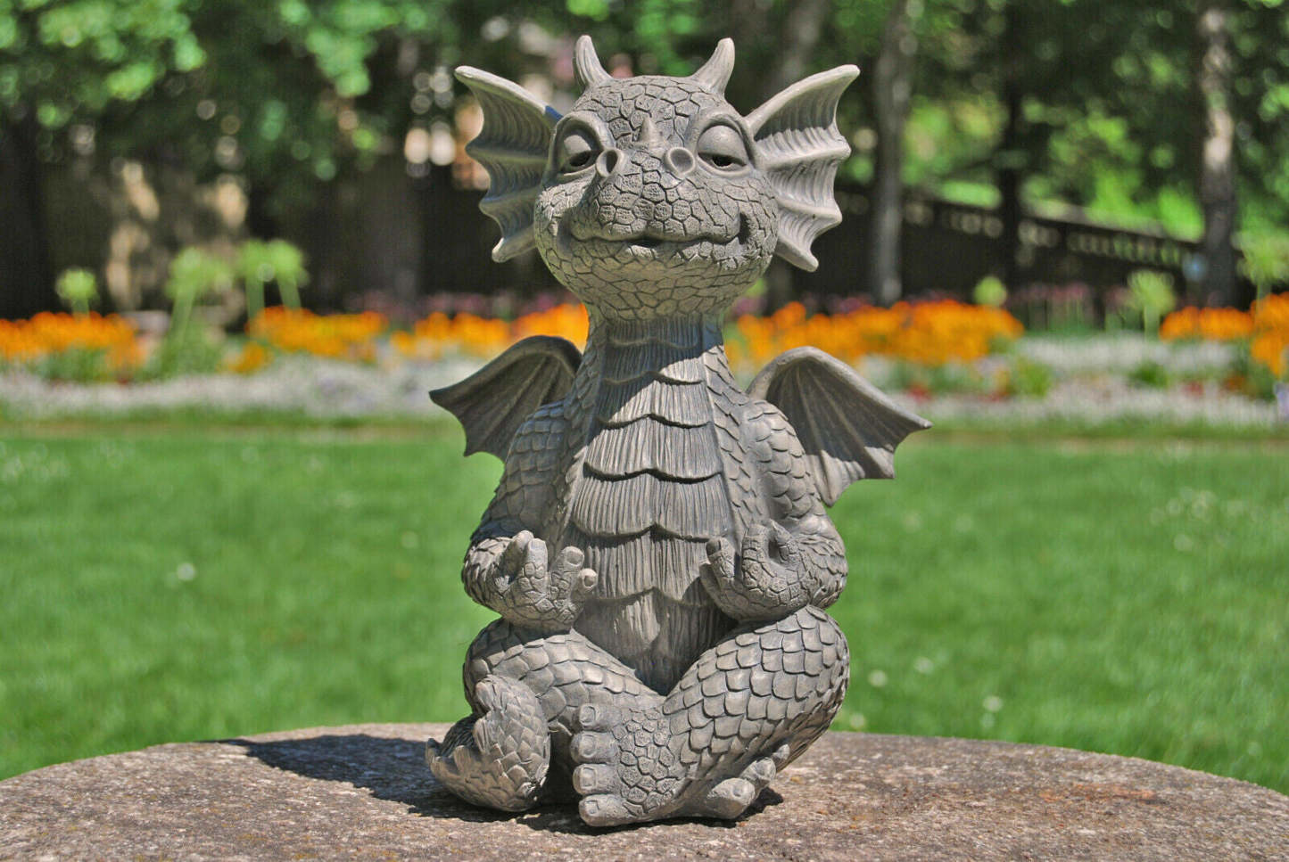 Gnome Meditation Yoga Dragon Garden Statue Decoration-xinru