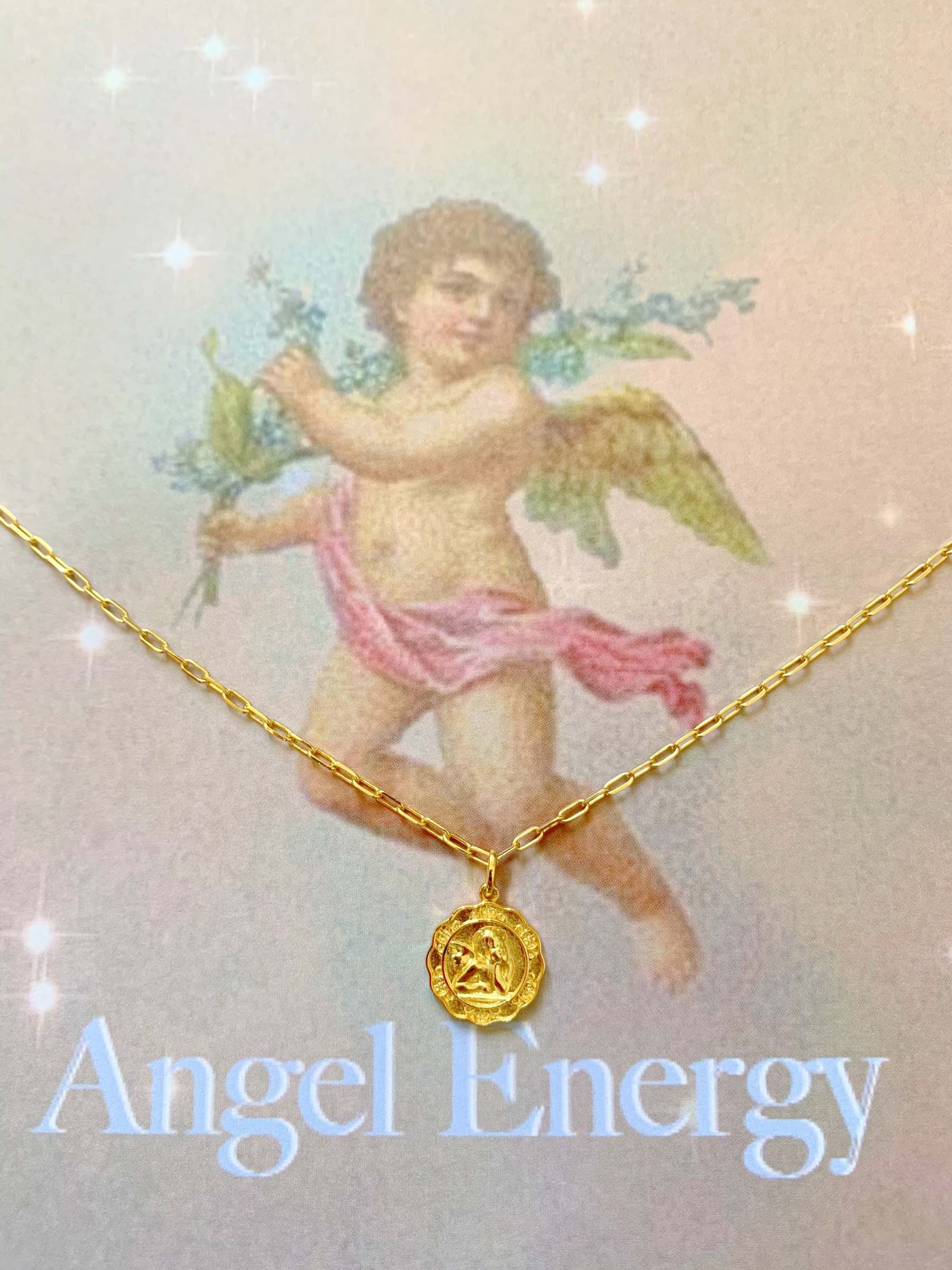 Delicate and Elegant Vintage Gold Pendant Necklace-xinru