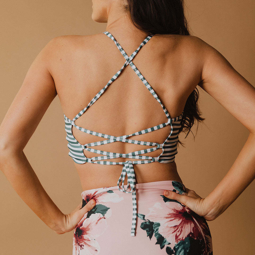 Darling Stripe Switchback Swim Crop Swimwear-xinru shop