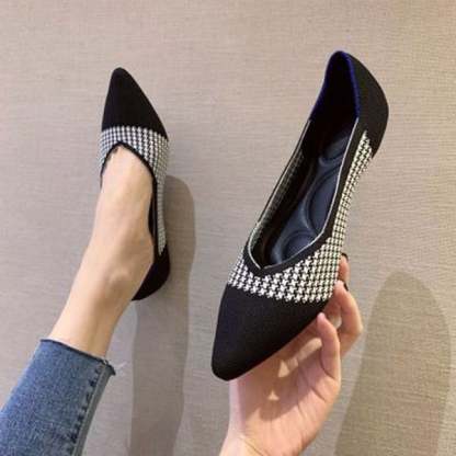 Fashion Knitted Pointed Shoes Flat Bottom Comfortable Plus Size-xinru