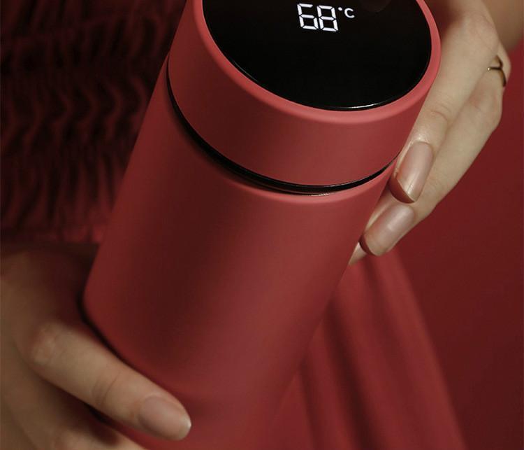 Intelligent Insulated Thermos Bottle with Temperature Display-xinru