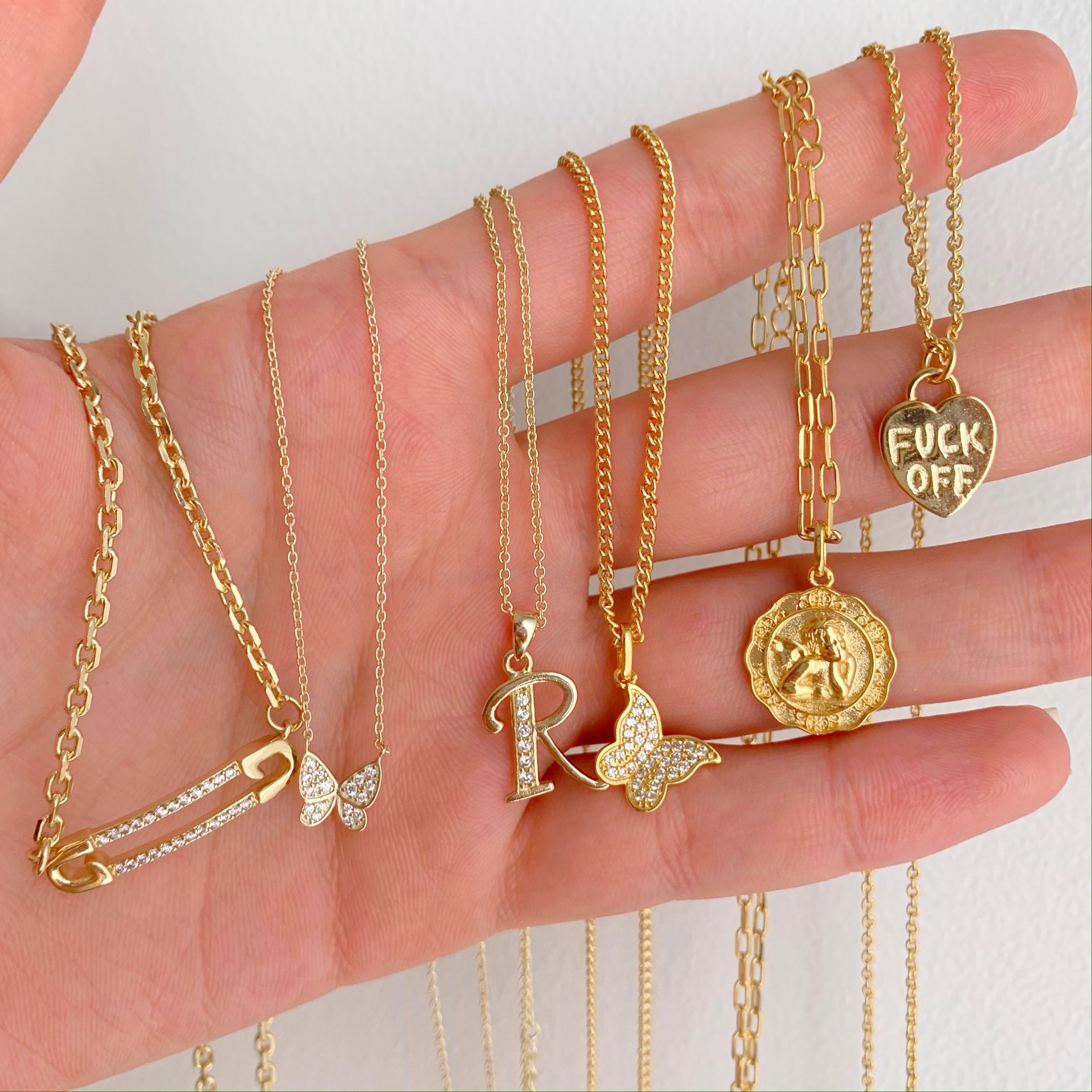 Delicate and Elegant Vintage Gold Pendant Necklace-xinru