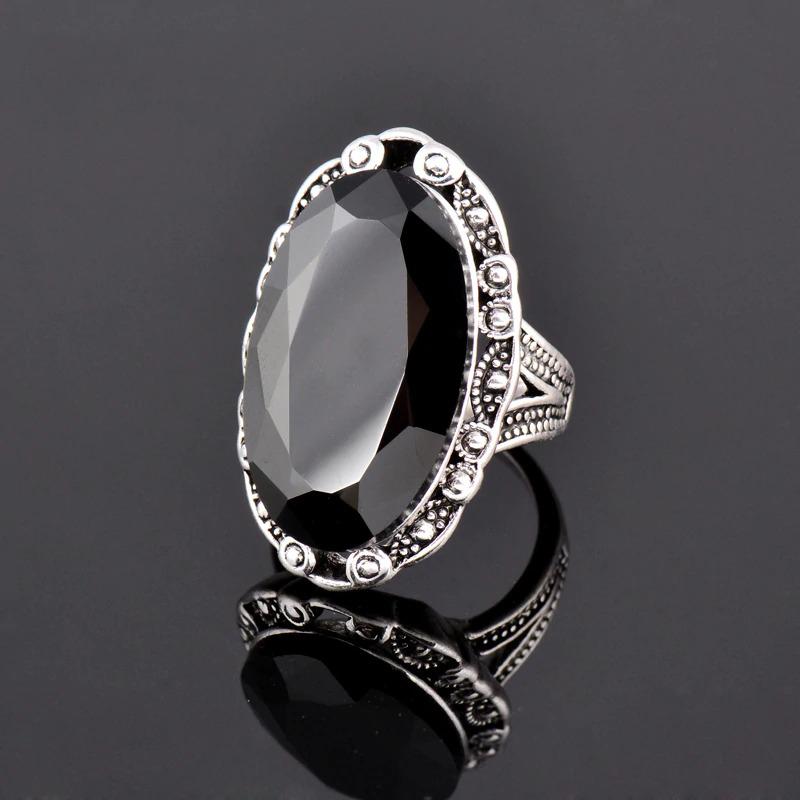 Luxurious Vintage Style Black Oval Eye-catching Shape Rings-xinru