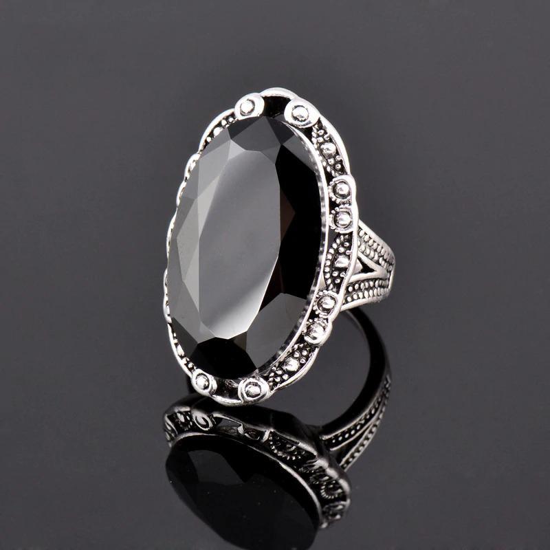 Luxurious Vintage Style Black Oval Eye-catching Shape Rings-xinru