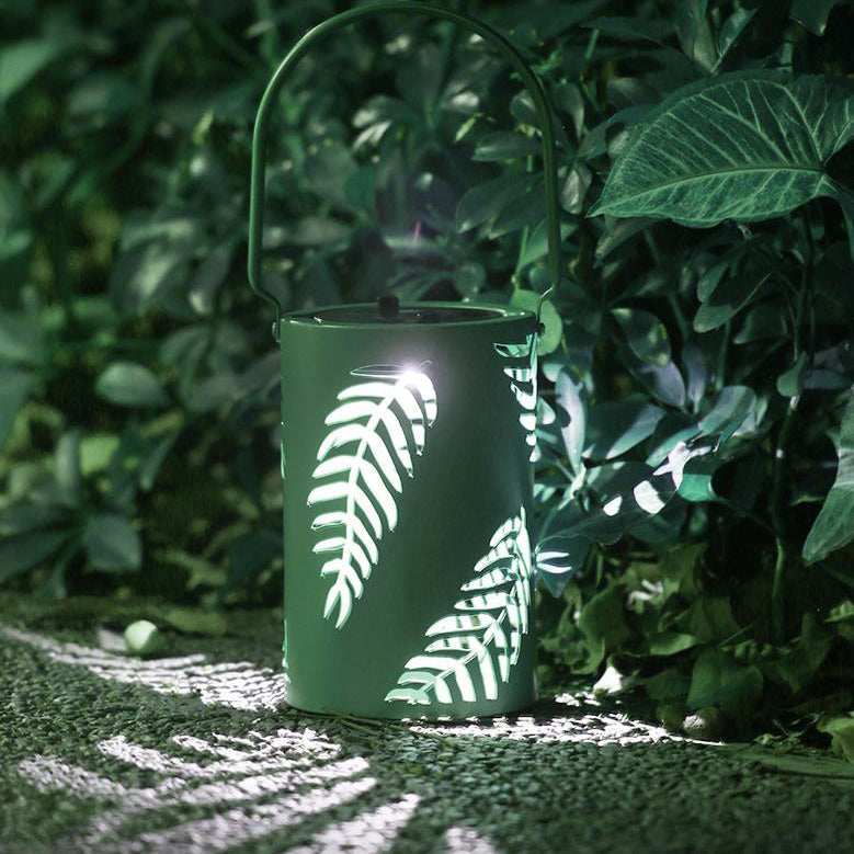 Solar Waterproof Iron Hollow Leaf Design LED Outdoor Decorative Light-xinru