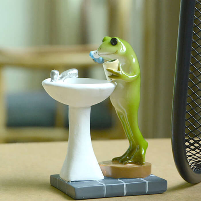 Cute Rural Cartoon Frog Resin Figurine Garden Ornament-xinru