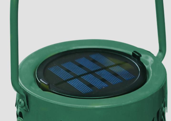 Solar Waterproof Iron Hollow Leaf Design LED Outdoor Decorative Light-xinru