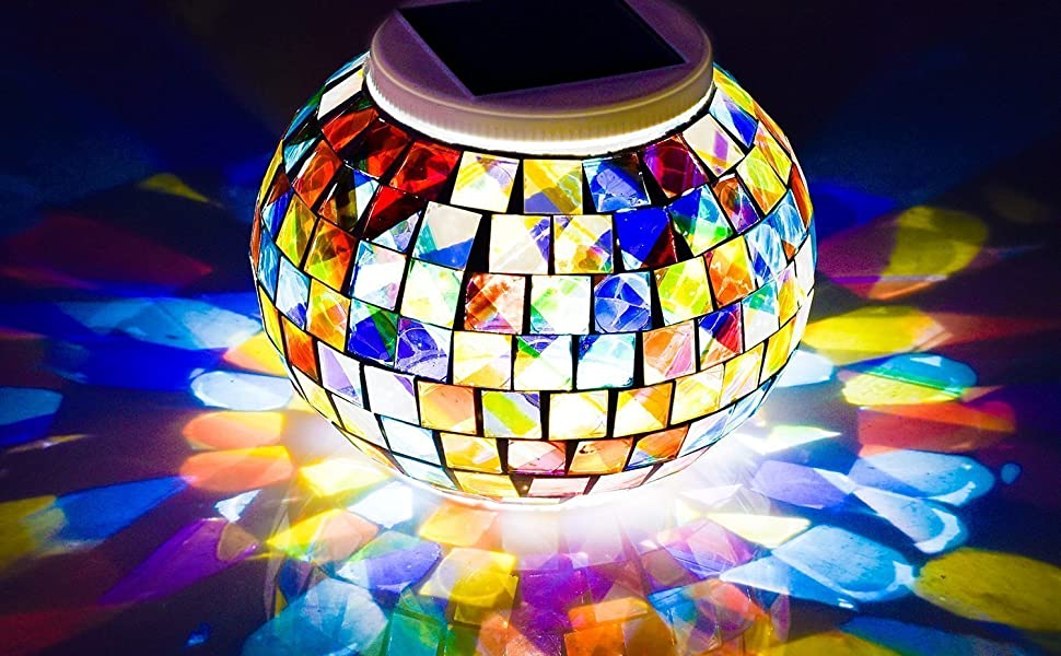 COLOR CHANGING SOLAR GLOBE LIGHTS