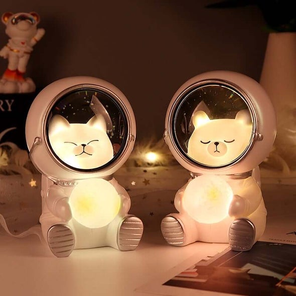 Pet Astronaut LED Moon Lamp Night Lights-xinru