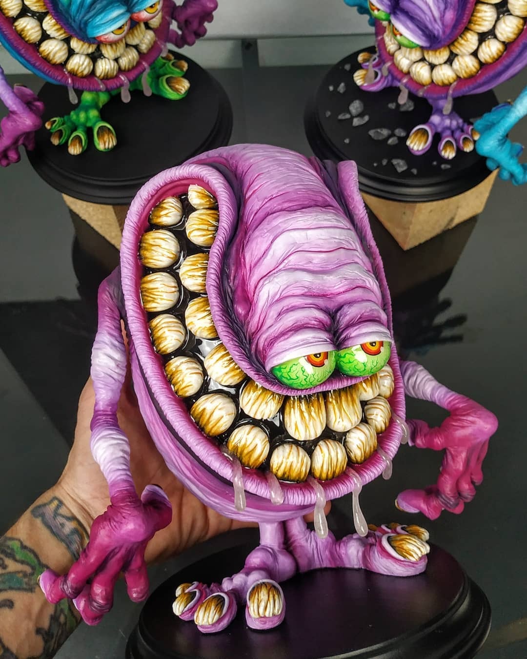 Scary Monster Statue Angry Big Mouth-xinru