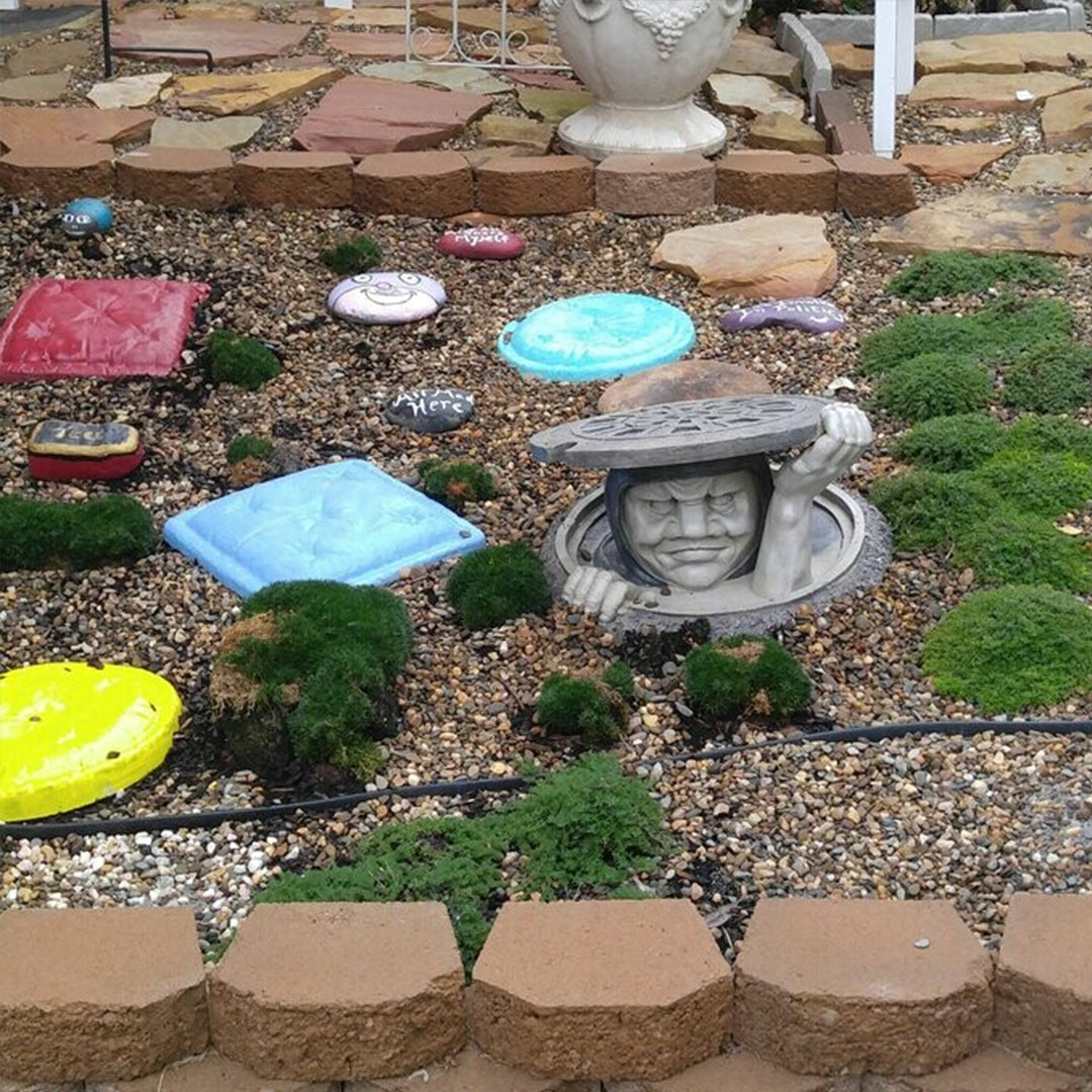 The Dweller Below Garden Statue Decoration-xinru