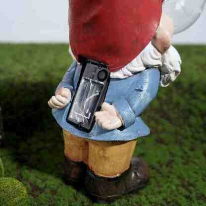 Solar Light Funny Garden Gnomes Blowing Bubbles Statue-xinru