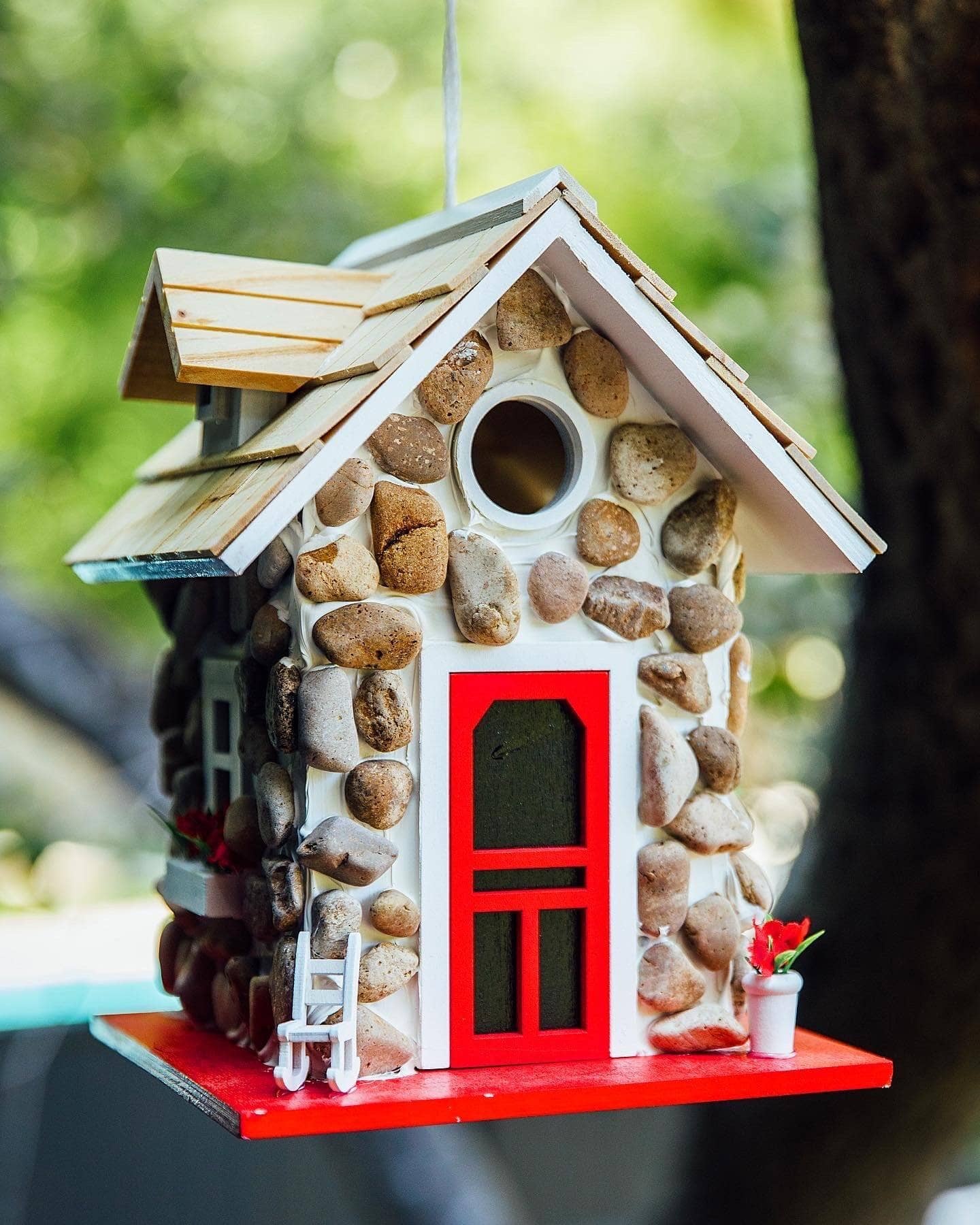Home Bazaar Fieldstone Guest Cottage Bird Feeder-xinru