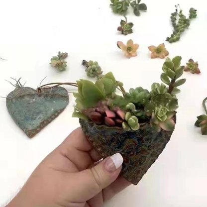 Planting Succulent Heart Pocket Planter-xinru