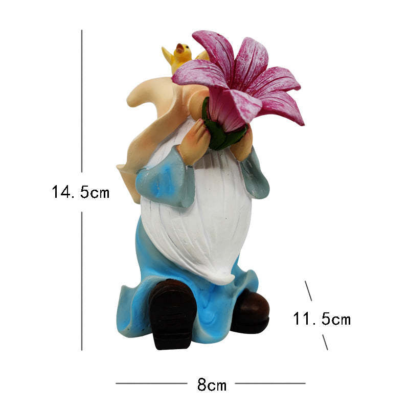 Garden Gnome Statue Playing Flower With Solar LED Lights-xinru