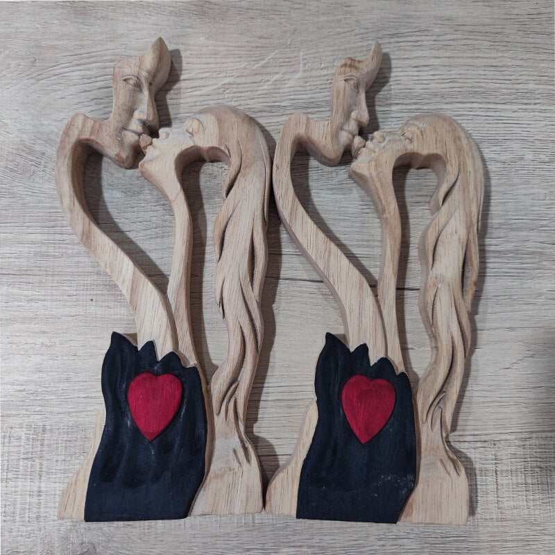 Wooden Love Eternal Romantic Couple Statue-xinru