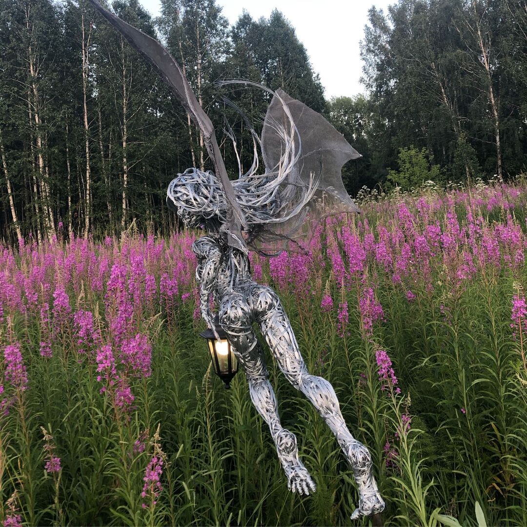 Garden Light Fairy Elf Sculpture with Flashlight Lantern-xinru