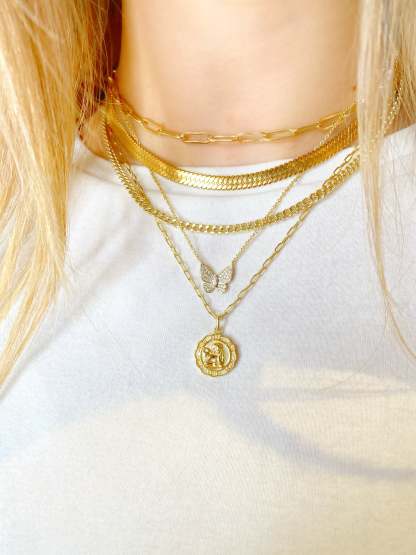 Delicate and Elegant Vintage Gold Pendant Necklace-xinru