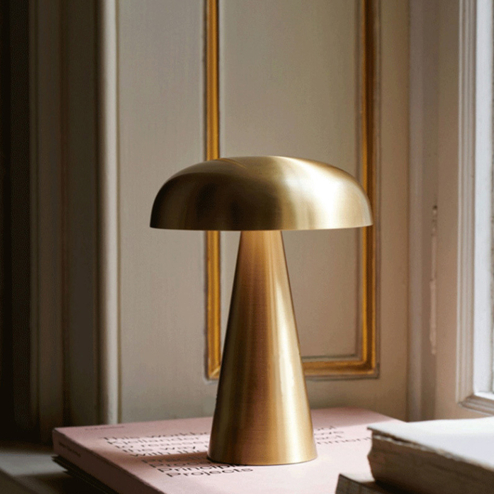 Danish Design Portable Rechargeable Desk Lamp Metal Bedside Mushroom Lamp