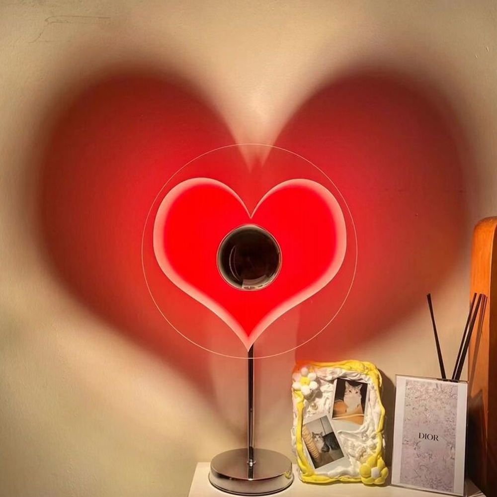 Bauhaus Romantic Heart Table Lamp Bedroom Floor Lamp Projector
