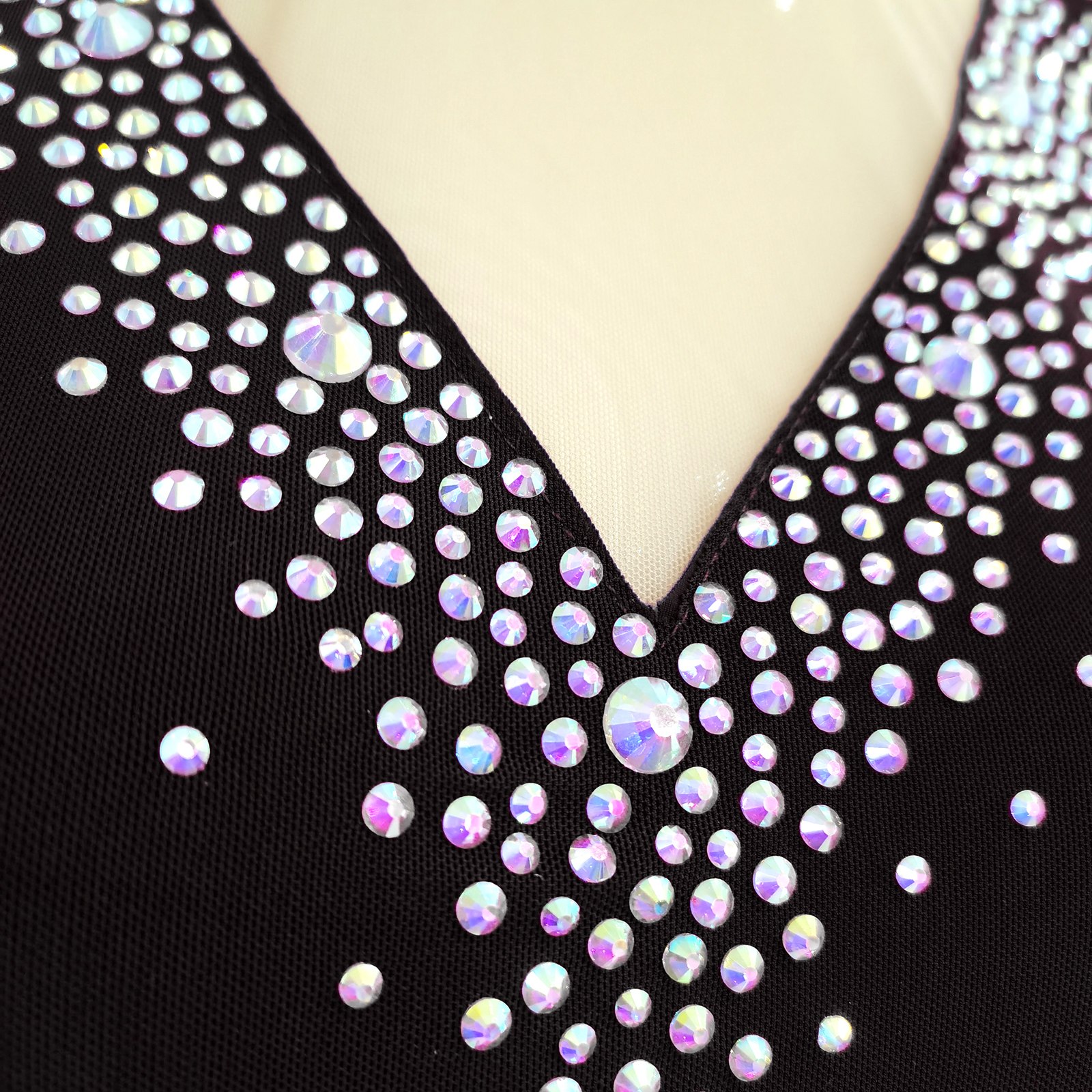 LIUHUO Handmade Figure Skating Dress Women's Girls' Ice Skating Dress Black Mesh Spandex High Elasticity Practice Competition Skating Wear Crystal / Rhinestone Long Sleeve Ice Skating Winter