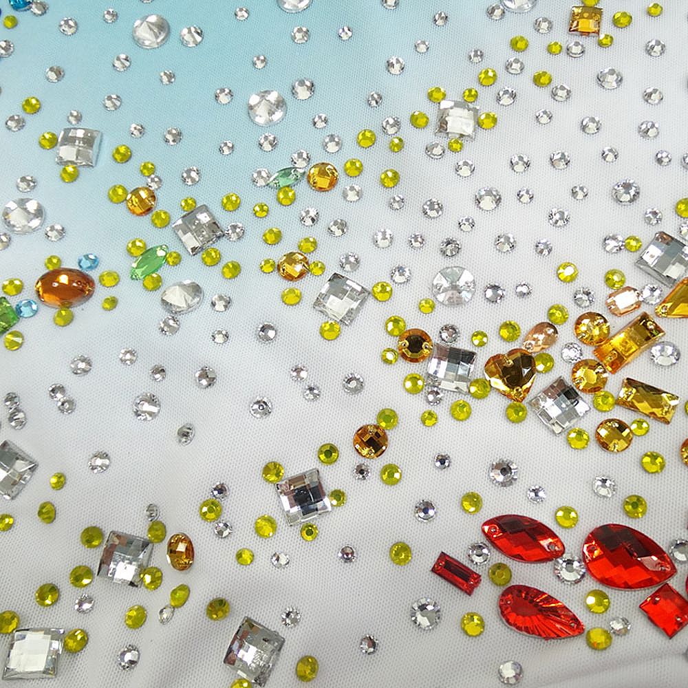 Girls Ice Figure Skating Dress Women's White Gradient Cross Spandex High Elasticity Training Competition Skating Wear Handmade Crystal / Rhinestone Gradient Color Long Sleeve Ice Skating