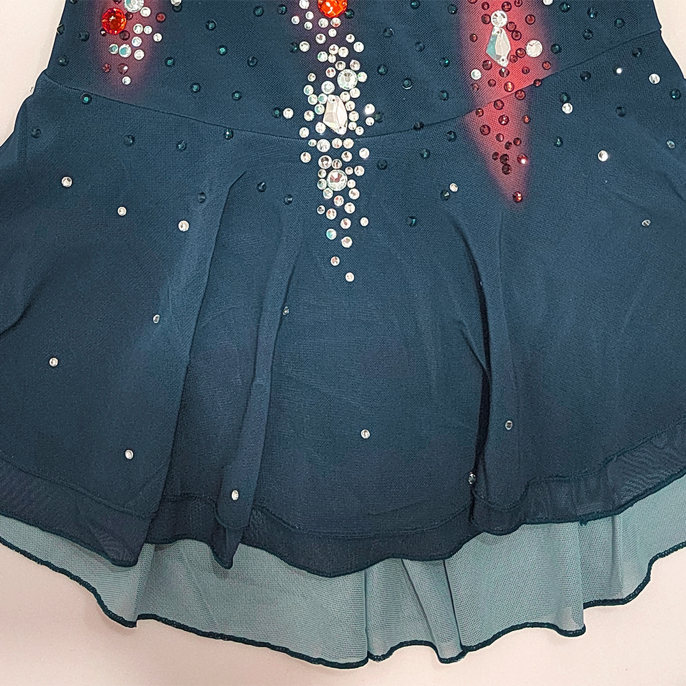 Handmade Figure Skating Dress Women's Girls' Ice Skating Dress Blue Red Spandex High Elasticity Practice Competition Skating Wear Crystal / Rhinestone Long Sleeve Ice Skating Winter