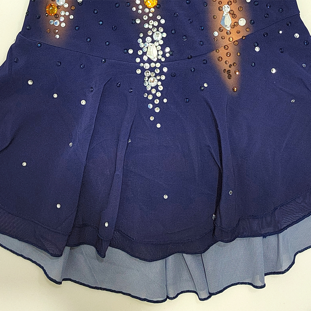 Handmade Figure Skating Dress Women's Girls' Ice Skating Dress Blue Red Spandex High Elasticity Practice Competition Skating Wear Crystal / Rhinestone Long Sleeve Ice Skating Winter