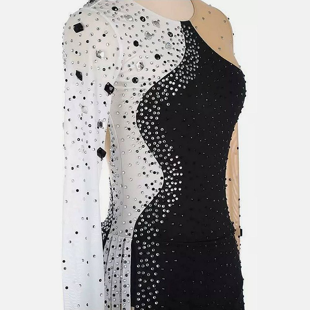 Women Girls Ice Figure Skating Dress White Black Stretchy Mesh High Elasticity Dance Competition Skating Wear Handmade Crystal / Rhinestone Solid Color Long Sleeve Ice Skating