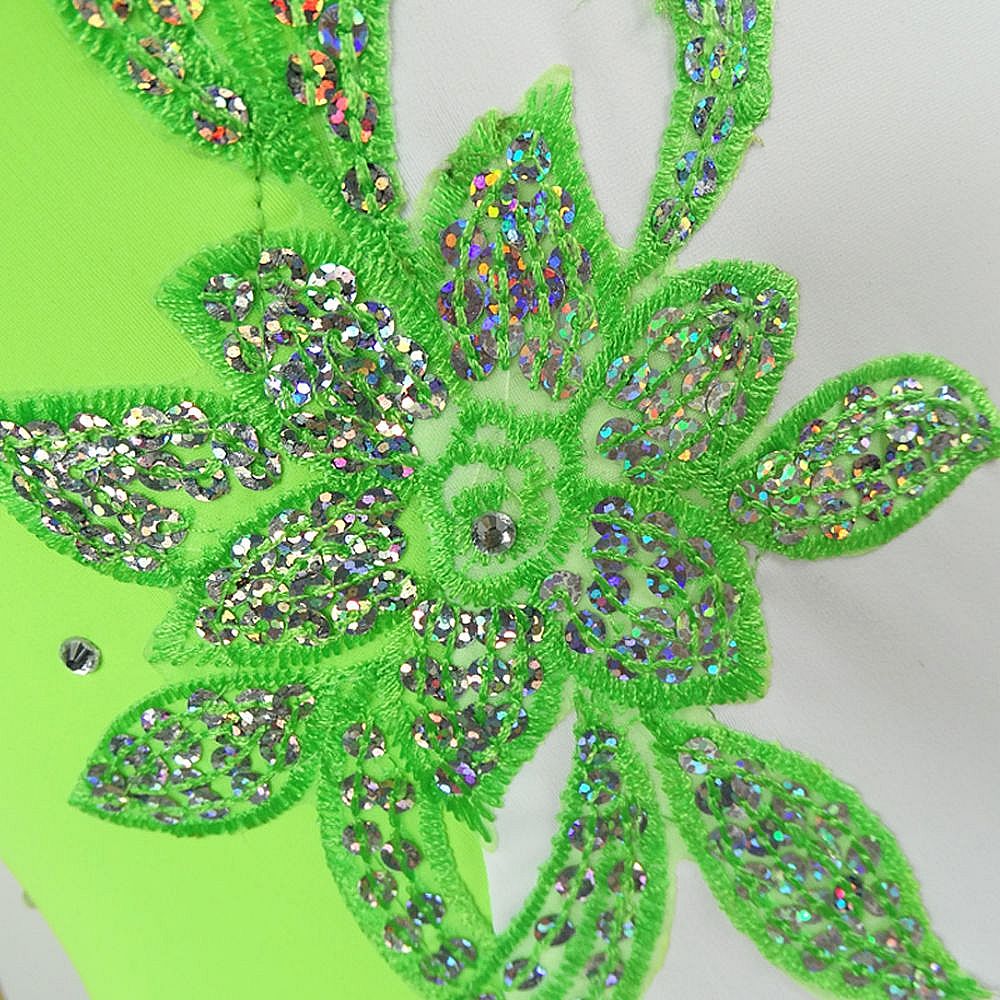 Ice Figure Skating Dress Women's Ice Skating Dress Appliques Competition Skating Wear Breathable Solid Colored Long Sleeve Skating