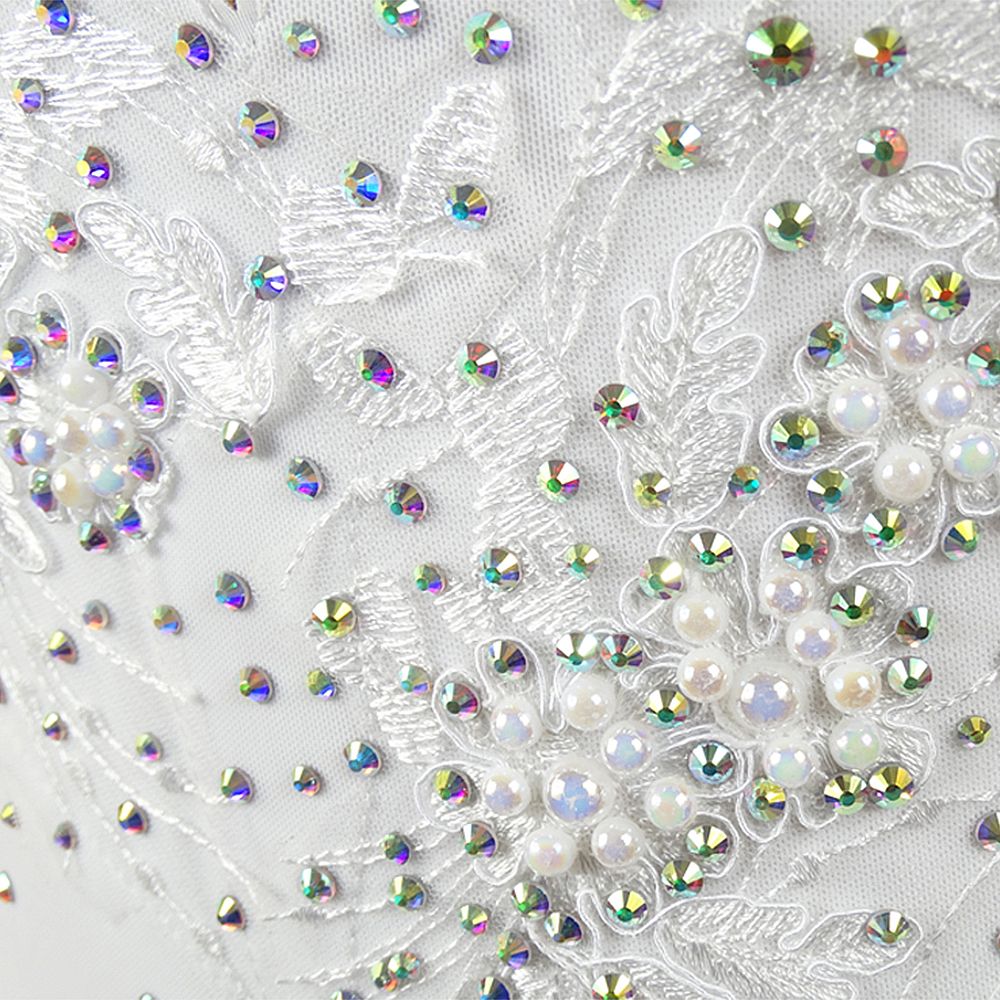 Girls Ice Figure Skating Dress Women's White Pearls Diamonds High Elasticity Training Competition Skating Wear Handmade Crystal / Rhinestone Gradient Color Long Sleeve Ice Skating