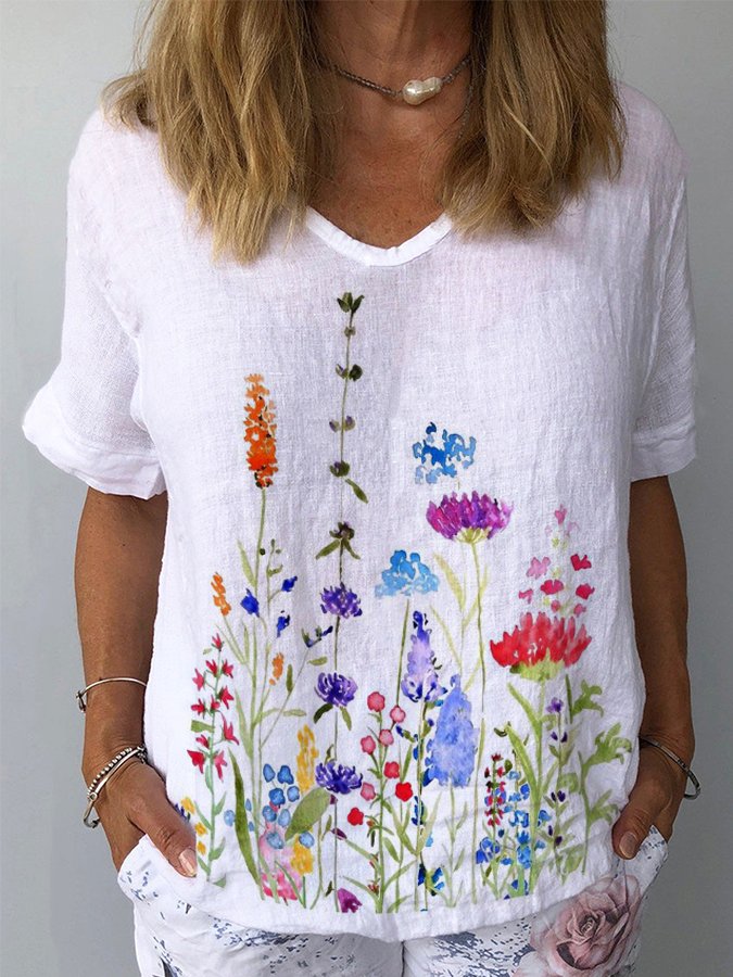 Women's Watercolor Floral Print T-Shirt
