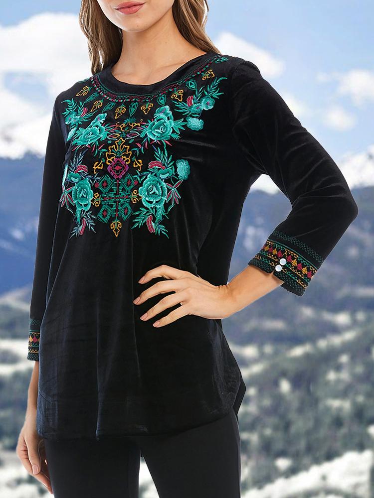 Women's Ethnic Floral Embroidery Velvet Casual Top