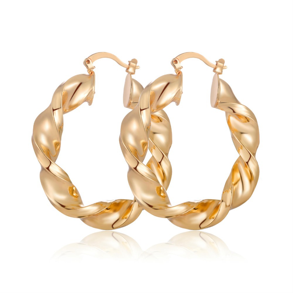 Simple geometric earrings plating 18K gold
